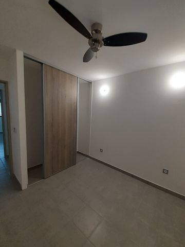 🏠 À LOUER – T3 Intermédiaire récent – Saint Denis proche Cadjee - Photo 2