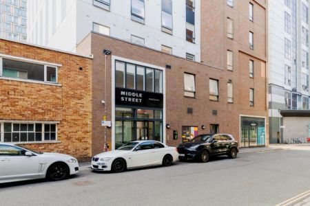 Premium Studio - Photo 3