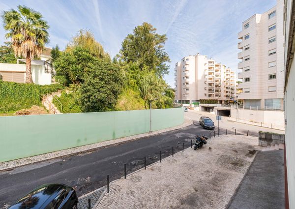 APARTAMENTO T2+1 NA AV ESTADOS UNIDOS DA AMÉRICA - LISBOA