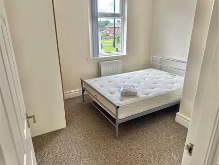 2 bedroom Flat to rent in Hawkeys Lane, North Shields, Tyne and Wear - Photo 5