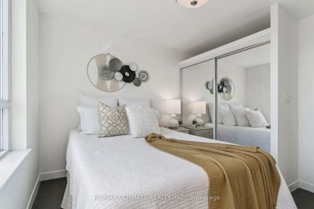 816 Lansdowne Avenue #1402 - Photo 5