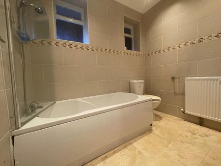 2 bedroom terraced house to rent - Photo 5