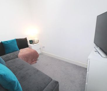 1 bedroom end of terrace house to rent - Photo 1