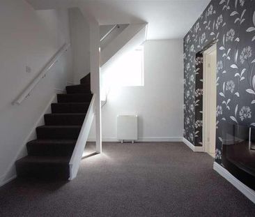 Knighton Fields Road West, Leicester, LE2 - Photo 1