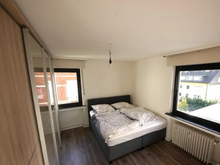 Wohnung mit Balkon im urbanen Umfeld von Essen-Kupferdreh ab 01.02.2024 frei! - Foto 2