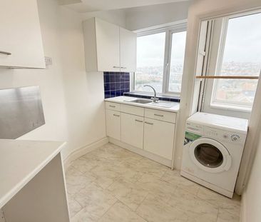 1 Bedroom Flat, Chichester Drive East, Saltdean - Photo 1