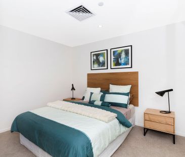 FULLY FURNISHED 1B 1B - MILTON PRECINCT - Photo 5