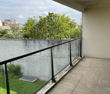 Location appartement T3 82.40m² à Reims (51100) Loyer CC * : 814.67... - Photo 5