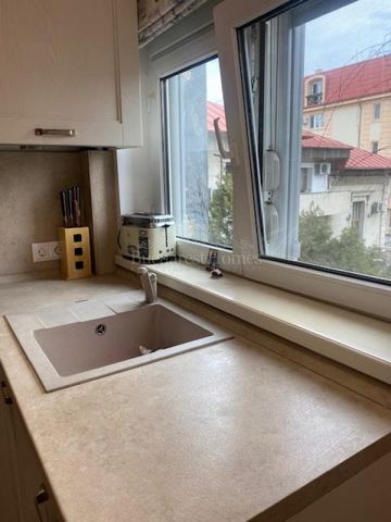 Beautiful 1 Bedroom Apartment in Villa, Downtown - Photo 5