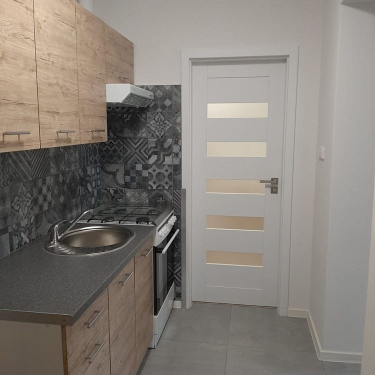 Pronájem bytu 2+1 34 m² - Photo 1
