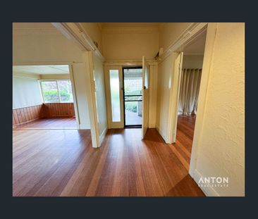 Family Home in Prime Mont Albert North Location（4 months short-term... - Photo 5