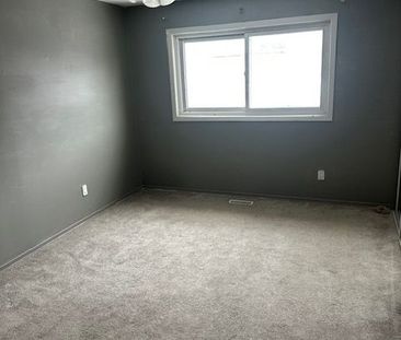 For Lease - 26 Harman Drive, Ajax, Ontario - Photo 2