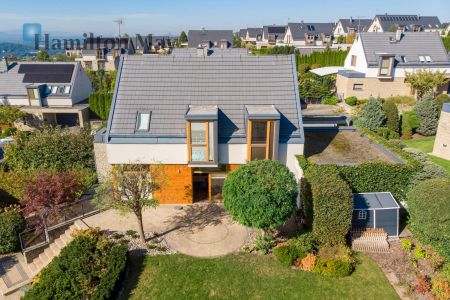 Luksusowy wolnostojący dom z 6 sypialniami na pięknej, widokowej działce na Parkowym Wzgórzu w Mogilanach - Zdjęcie 3