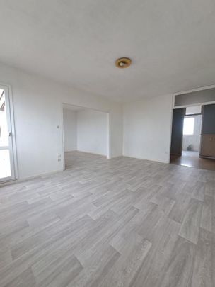 APPARTEMENT 5 PIECES QUARTIER CPAM - Photo 1