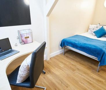 1 bedroom in a flat share to rent - Photo 6