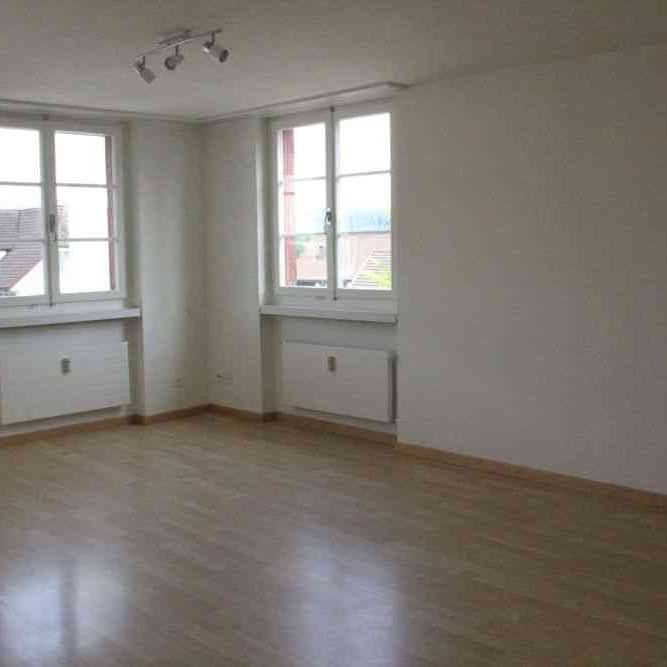 3.5 Zimmer, 72 m², 3. Stock - Photo 1