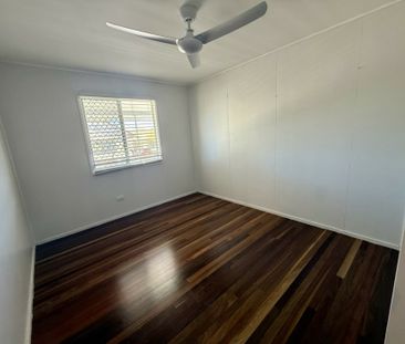 Newly Renovated! - Photo 3