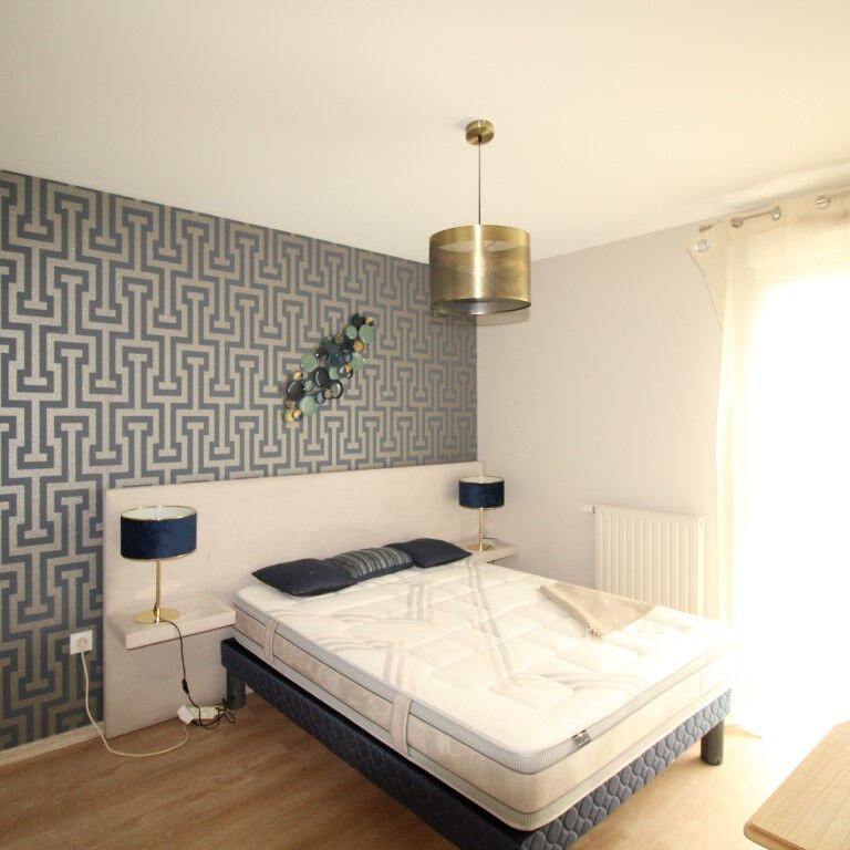 Location Appartement 3 pièces 70m² - Photo 1