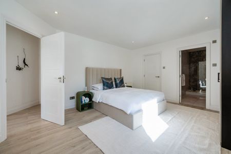 Elizabeth Court, Palgrave Gardens, Regents Park, NW1 6EJ - Photo 4