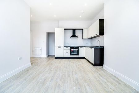 1 bedroom apartment to rent - Photo 2