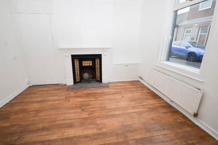 3 bedroom cottage to rent - Photo 2