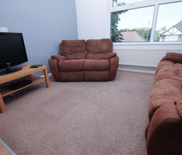 4 bedroom apartment to rent - Photo 6