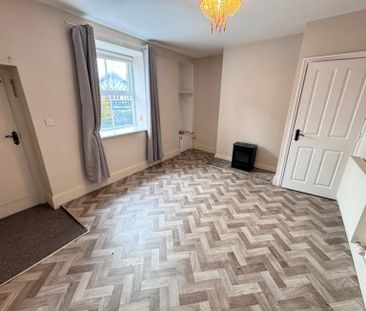 2 Bedroom Terraced To Let - Photo 1