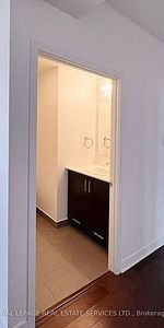 Living Arts/Square One Dr Beautiful 1Bdrm +Den Open Concept 1Locker - Photo 3