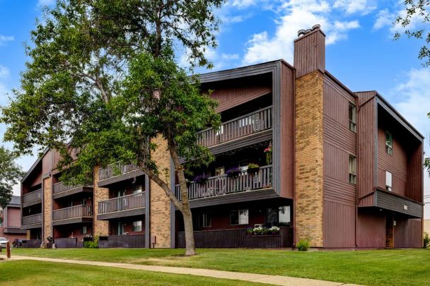 - 2 Bedroom at Pebble Ridge - Photo 1