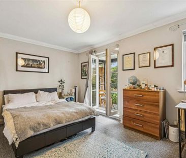 4 bedroom terraced house to rent - Photo 4