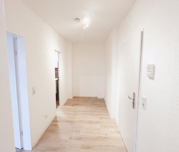 1,5-Zi. Wohnung | TG | EBK | modernes Bad | XXL-Balkon - Photo 1