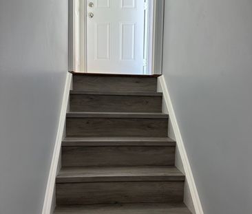 For Lease - 11 Argelia Crescent, Brampton, Ontario - Photo 3