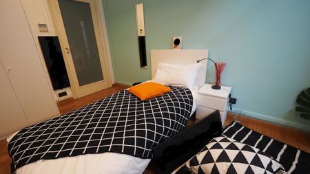 Via Arturo Farinelli, Turin, Piedmont 10135 - Photo 4