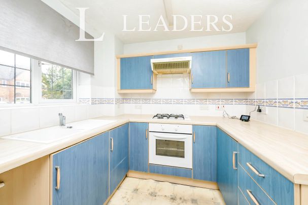 2 bedroom house to rent Dyson Close, Huntingdon, Cambridgeshire, PE29 - Photo 1