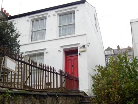 Fron Dirion Terrace, Bangor, Gwynedd,... - Photo 2