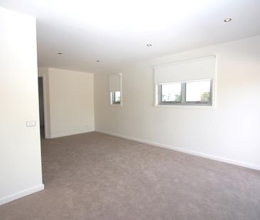 25/3 Tench Street, Kingston ACT 2604 - Apartment For Rent | Domain - Photo 2