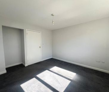 2 bedroom property to rent - Photo 3