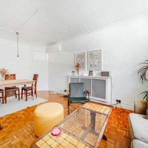 2 Bed Flat, Springfield Court, NW3 - Photo 2