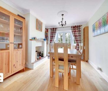 Newstead Rise, Caterham, Surrey, CR3 - Photo 4
