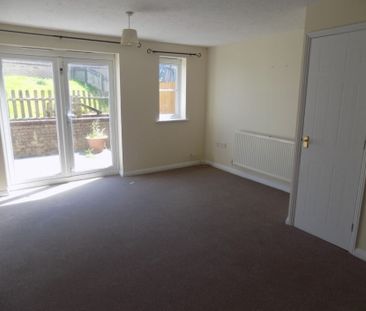 Ffordd Melyn Mair, Swansea, SA7 - Photo 1