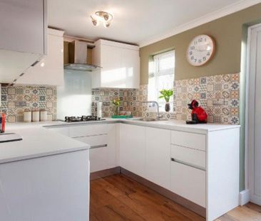 2 bedroom house to rent - Photo 3