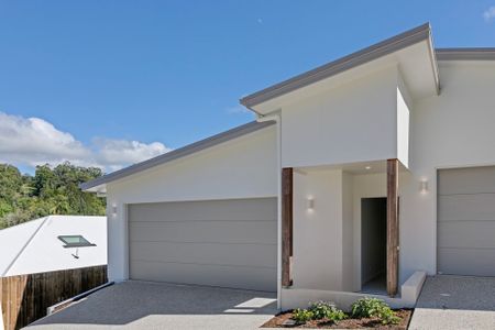 Brand New Sleek and Stylish - Incl&period; Lawn & Garden Maintenance - Photo 4