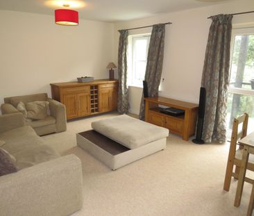 Lakeside Boulevard, Doncaster - Photo 1