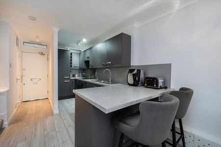 2 bedroom flat to rent - Photo 4