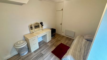 Cheddon Road, Taunton, Somerset - Photo 4