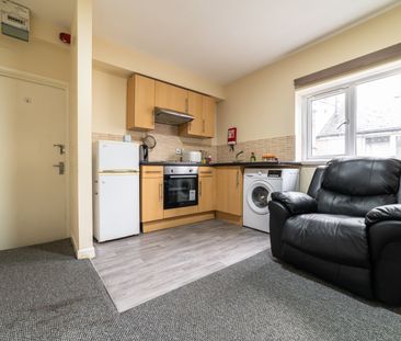 Gold Street, Adamsdown - Photo 5