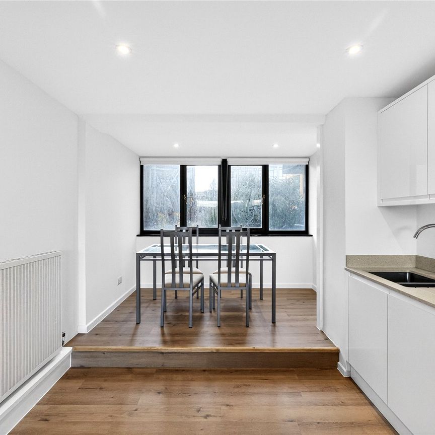 Hopton Street, London, SE1 9JB - Photo 1