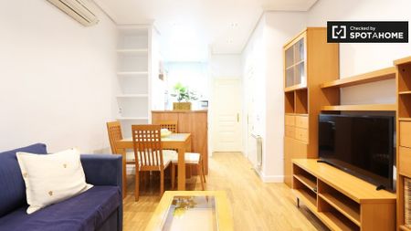 madrid, Community of Madrid 28045 - Photo 3