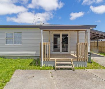 Standalone two bedroom home! - Photo 1