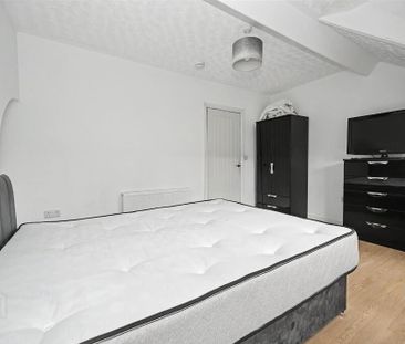 15 Jocelyn Gardens, Belfast, BT6 9BA - Photo 6
